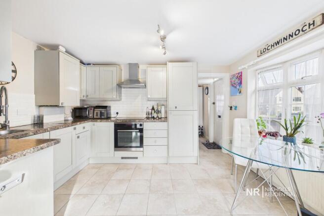 Kitchen/Breakfast Room 2