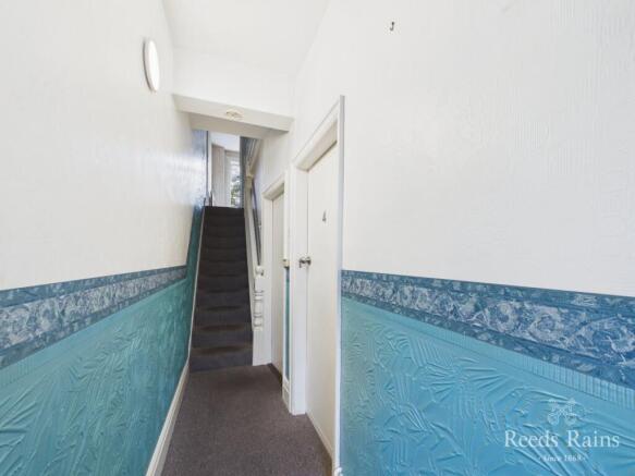 4 bed Terraced for sale Image 9