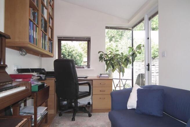 Photo 6