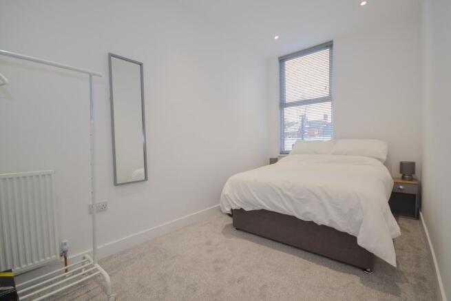 2 bed Apartment for sale Image 7