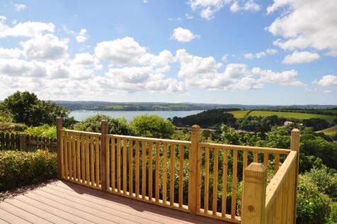 St Just in Roseland, near St Mawes