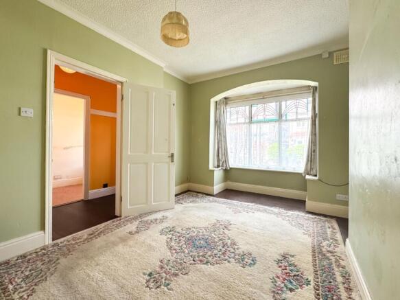 3 bed Bungalow for sale Image 4