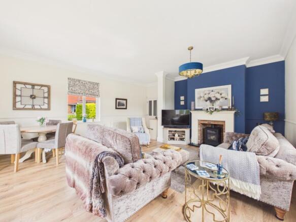 3 bed Detached for sale Image 7