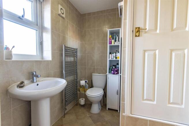 En Suite Shower Room