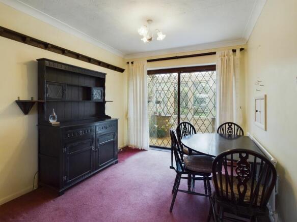Sitting/Dining Room