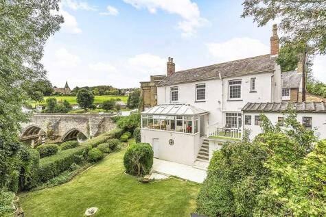 Farleigh Bridge, Maidstone, Kent, ME16