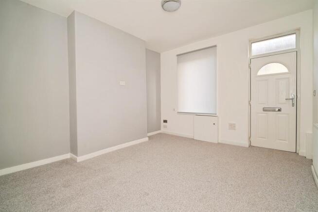 3 bed Semi-Detached for sale Image 5