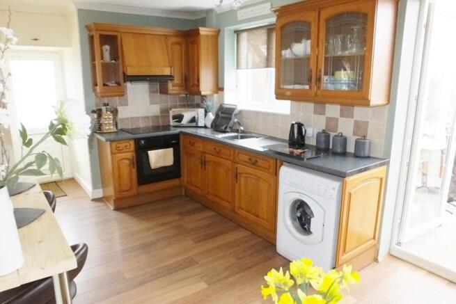 kitchen/dining room