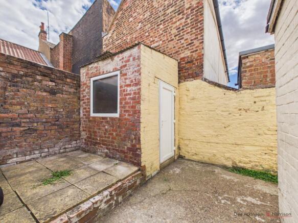 2 bed Terraced for sale Image 4