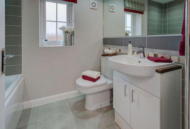 Four bedroom homes in Arnold