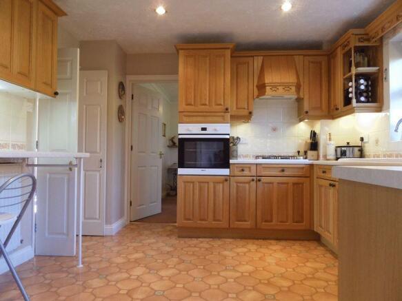 Kitchen 1