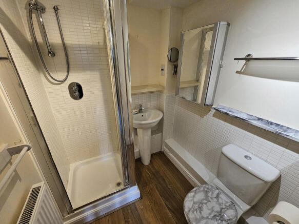 Ensuite