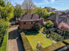 6, Silverdale Road, Burgess Hill RH15 0EF