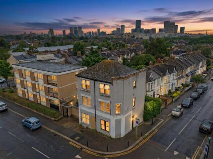 Langthorne Road, London, E11