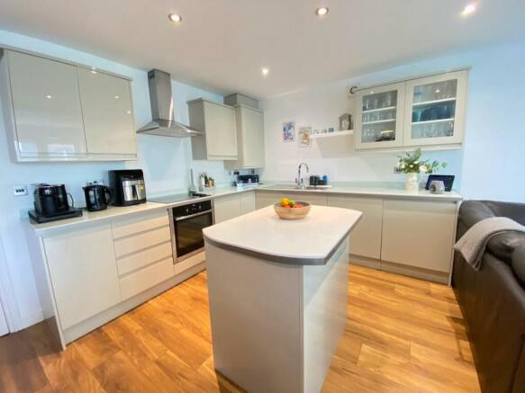 KITCHEN AREA