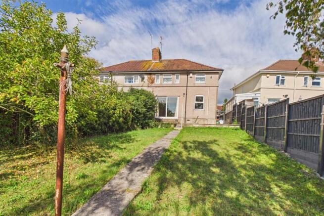 55 Springleaze, Knowle, Bristol BS4 2TU | Freehold