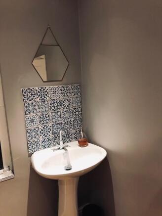 2 bed Terraced for sale Image 12