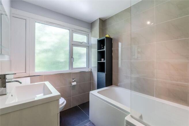 3 bed Detached for sale Image 10