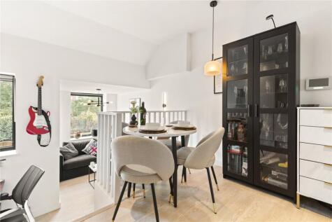 Lyveden Road, London, SW17