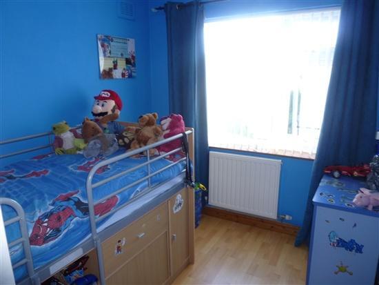 bedroom2