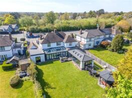 13 Clifton Lodge, Chester Road, Childer Thornton, Ellesmere Port CH66 1QE