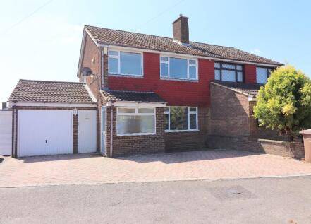 Kinross Crescent, Sundon Park, Luton, LU3 3JT