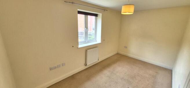 2 bed Semi-Detached for sale Image 10