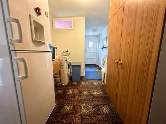 UTILITY ROOM
