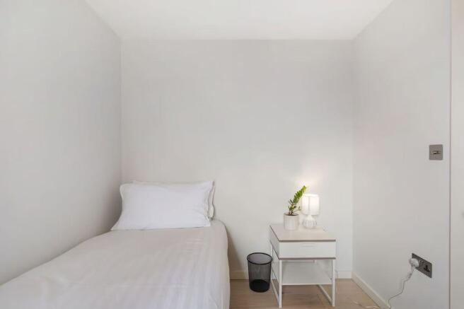 Third bedroom at Newport Avenue - For Sale - E14