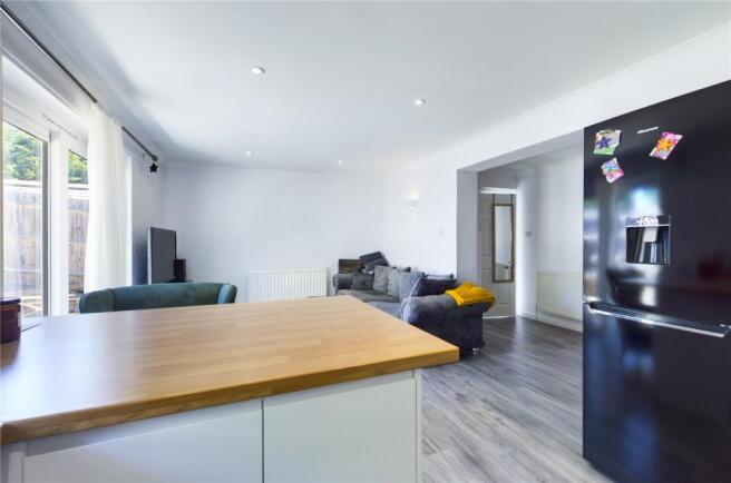 Living Room/Kitchen