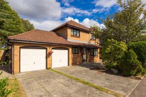 1, Kirklands Park Crescent, Newmains, Kirkliston EH29 9EP