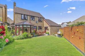 22, Ellar Gardens, Menston, Ilkley LS29 6QB