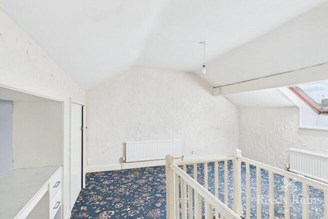 3 bed Terraced for sale Image 9