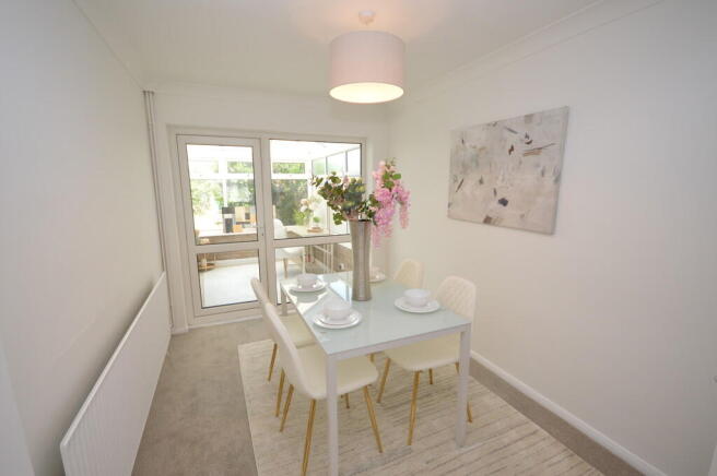 4 Denham Close