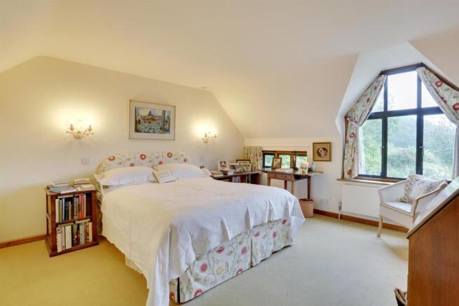 Bedroom 2.jpg