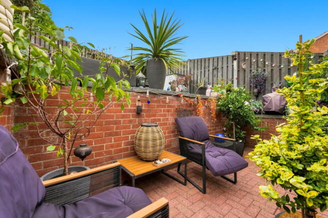 3 bed Terraced for sale Image 10