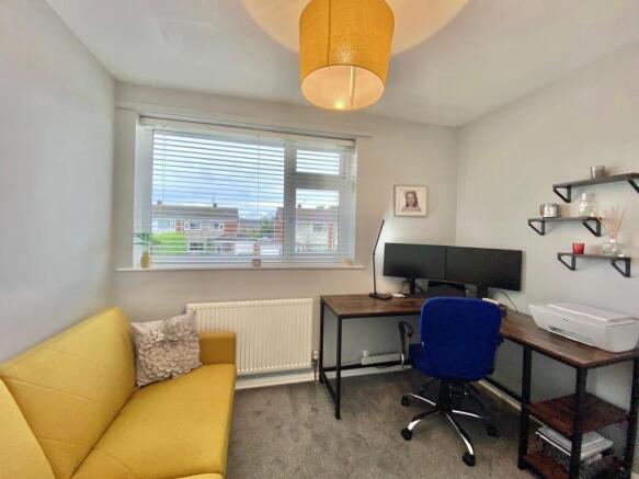 Gardner Rd - bedroom