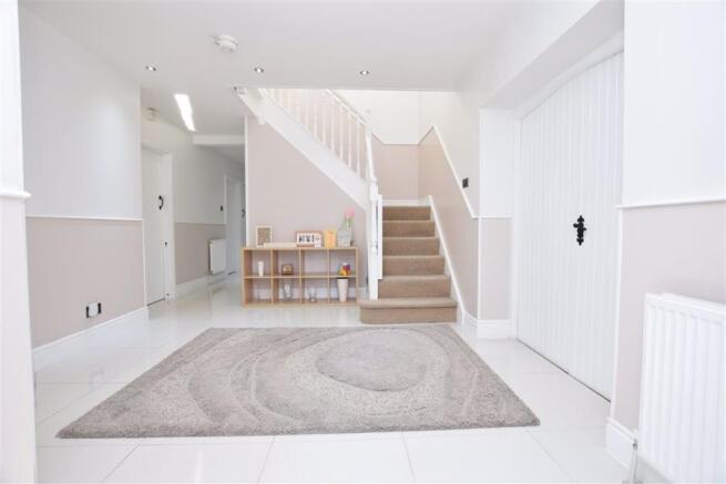 ENTRANCE HALLWAY
