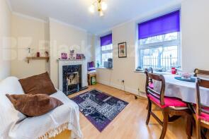 22, 75 Denton House, Halton Road, London N1 2AE