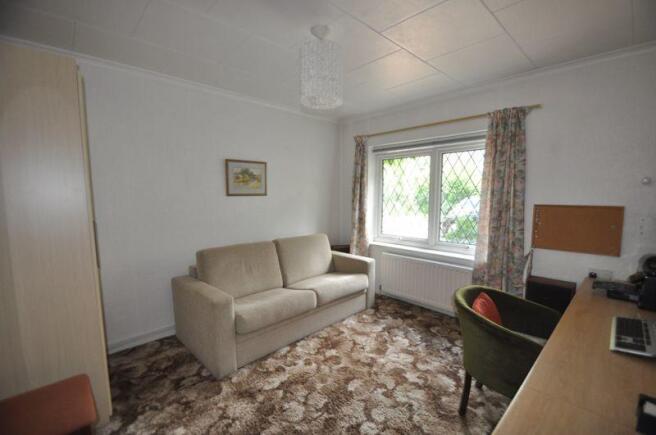 Family Room/Bed 4