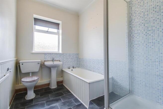 2 bed Terraced for sale Image 9