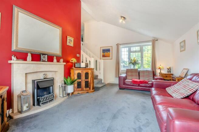 8610242-interior08.jpg