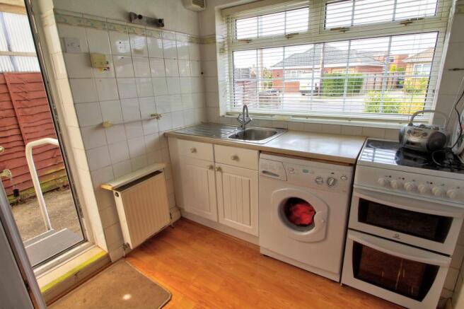 Kitchen 1