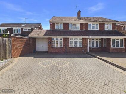 Turnpike Drive, Luton