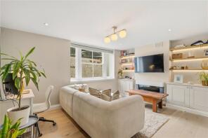 23, Greenside Road, London W12 9JQ
