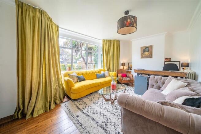 3 bed Semi-Detached for sale Image 5