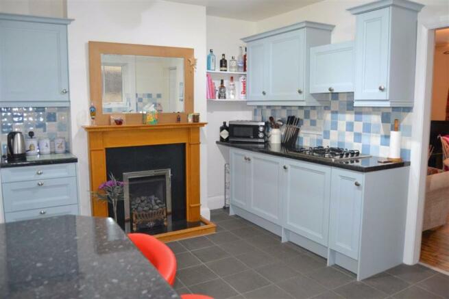 BREAKFAST KITCHEN