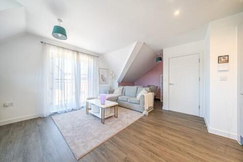 Hodgebrook House, Camberley, Surrey, GU16