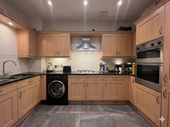 02Kitchen