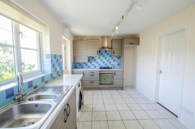 9 Marks Drive TPS Bodmin 01208 74182-11